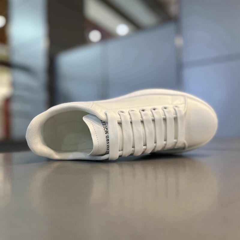 Fashion New Men's Sneakers Fashion Trend Woman Casual Shoes Thick Soled Increased Comfort Soft Soled Running Shoes Zapatos Para Hombres