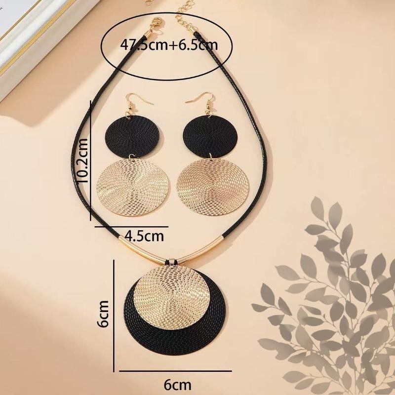 Three-piece Set of Large Round Earrings, Collar Set, Exaggerated Wind Beating Pattern, Wave Points, European and American Temperament, Advanced Sense