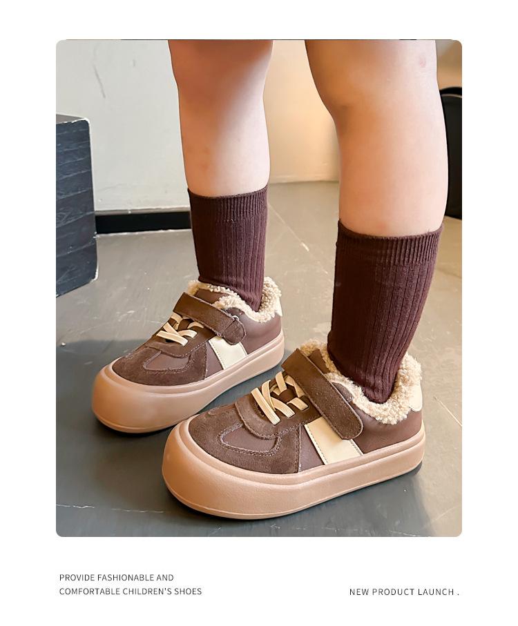 Baumwoll-Sportschuhe für Kinder: 2025 Herbst/Winter Samt, Rutschfest, Weiche Sohle, Warme Sneaker für Jungen und Mädchen.