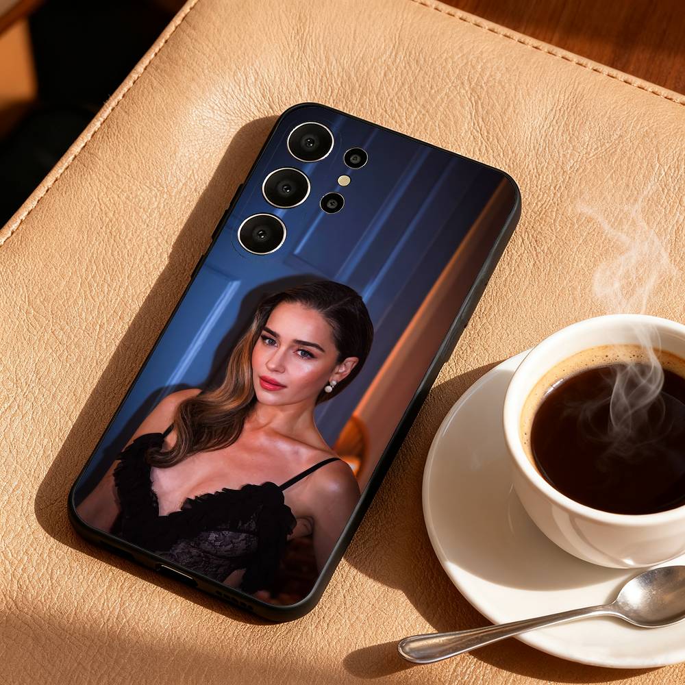 Actress Emilia Clarke Phone Case For Samsung S26,S25,24,23,22,30,21,10,9,Ultra,Plus,Lite,Black Soft Case