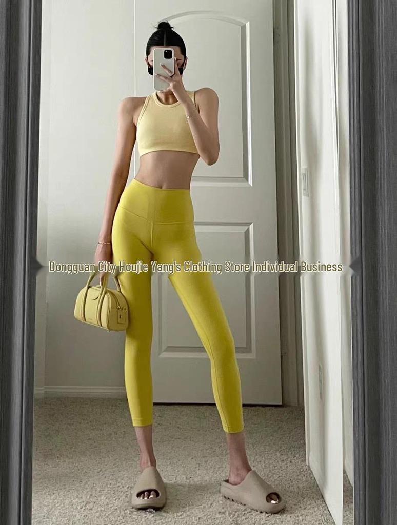 ALO Women's Yoga Pants: Lightweight Bare-Feel Cropped High-Waist Butt-Lifting Fitness Tights.