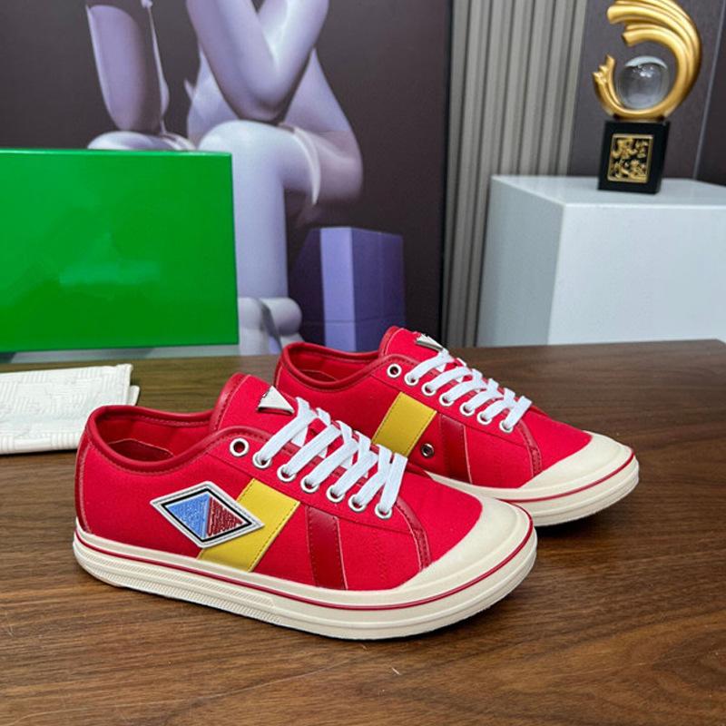 2025 autumn new low-top breathable men and women couples canvas shoes color matching board shoes versatile platform casual sports shoes