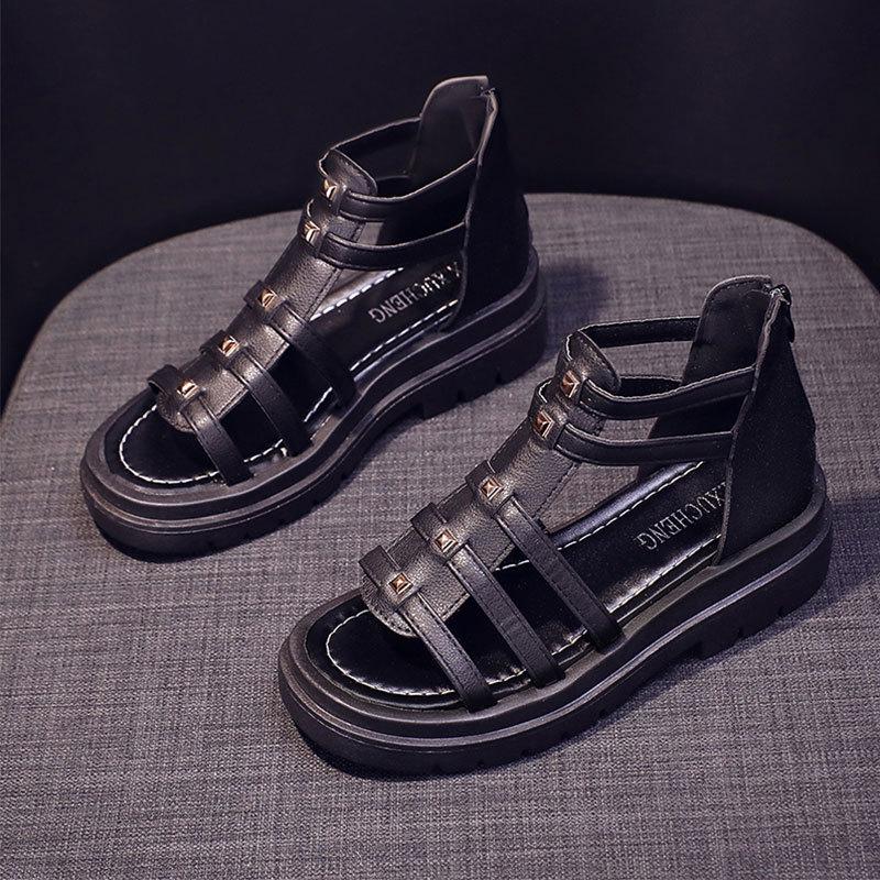 

Women s shoes 2025 summer new Roman sandals women s flat thick heel fairy wind hollow platform college wind open-toed shoes 35