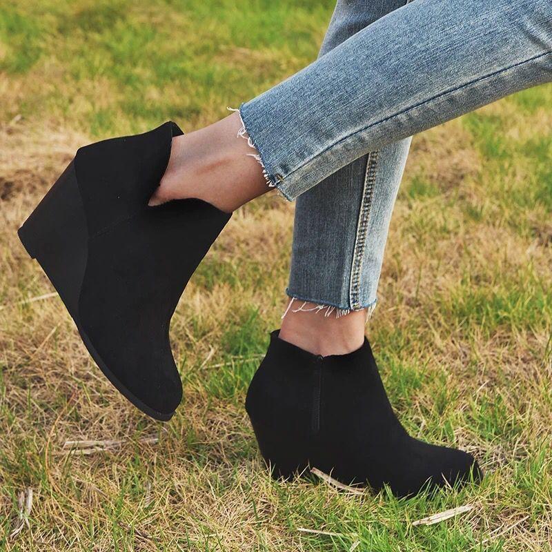 Autumn and Winter New Flat-bottomed Wedge Short Boots European and American Round Head Side Zipper Large Size Boots