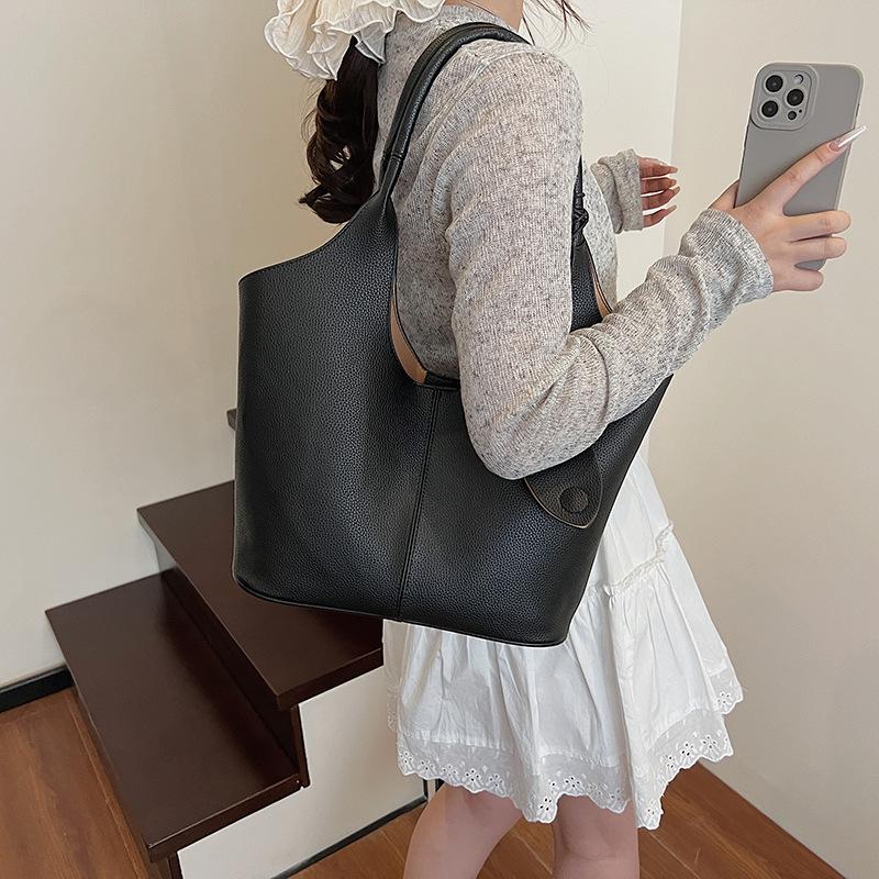 Large Capacity Tote Bag, New Fashionable Versatile Bucket Bag, Shoulder Bag, Solid Color Underarm Bag.