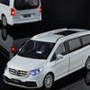 1:24 V260L MPV Simulation Car Model Alloy Die-casting Sound and Light Toy Children's Birthday Gift Collection