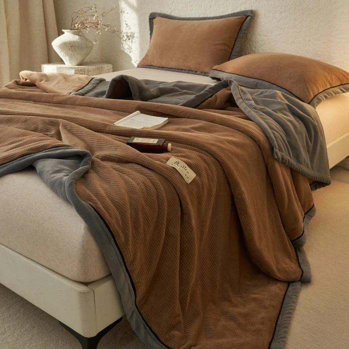 Winter Waffle Milk Fleece Blanket Thickened Office Nap Sofa Blanket Shawl Blanket Coral Bedding Zipper Multifunctional