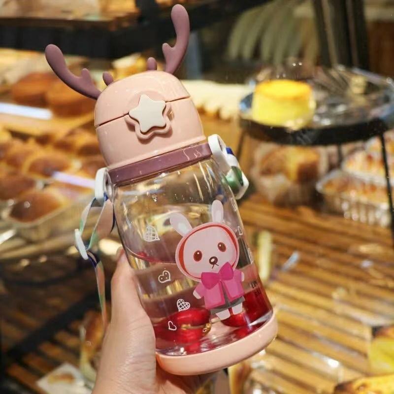 Water Bottles Children Water Bottles Kids School Convenient To Carry Water Bottle with Hanging Rope Straw Water Bottle 600ml