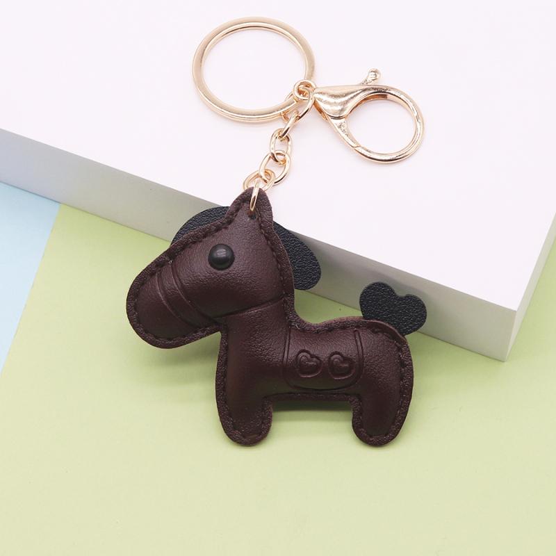 

1PC Keychain Decoration Pony Pendant Fashion Lightweight Bag Durable Convenient Leather Cute Love Portable темно-коричневого кольору