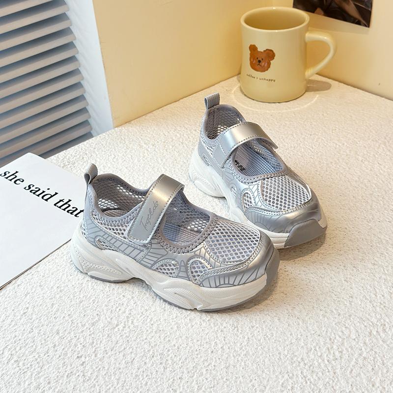 Sandali Sportivi per Bambini Nuovi Estivi in Rete Traspiranti Moda Leggere Sneakers per Ragazzi Ragazze Scarpe Casual da Passeggio per Esterno