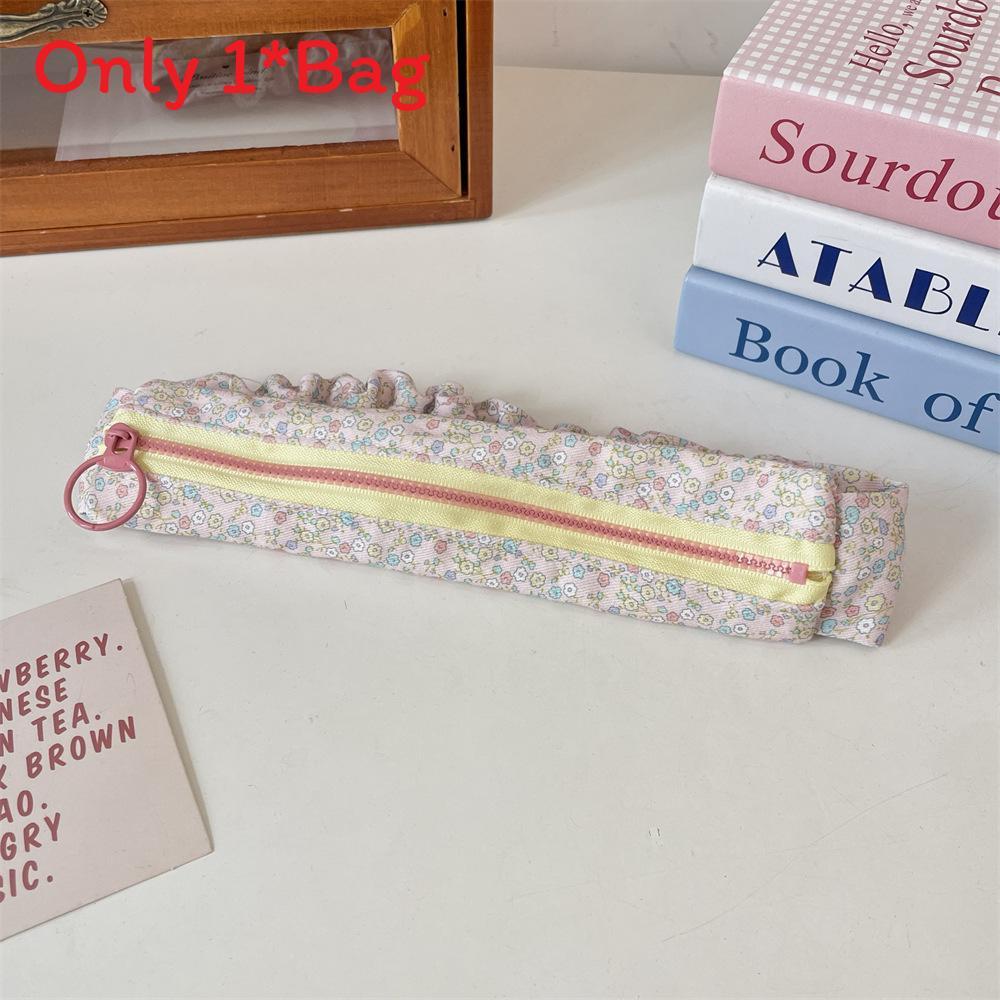 Student Floral Pencil Case With Large Capacity And Polyester Material For School Supplies