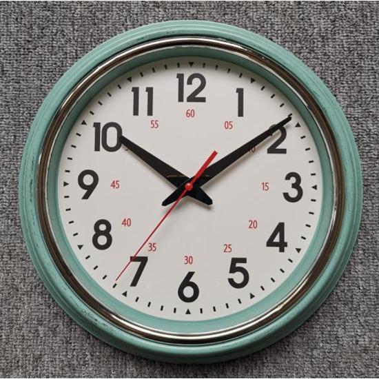 

Пластиковые бесшумные настенные часы, креативные и модные трехмерные настенные часы с цифровой шкалой для гостиной, часы 12 дюймов 30 см
