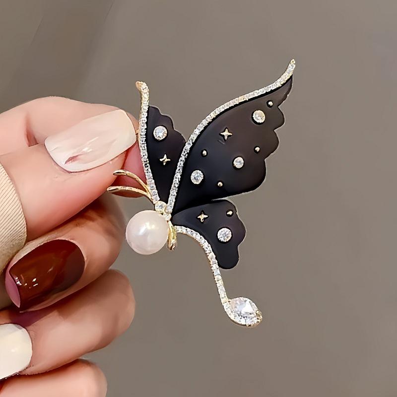 

Модная брошь-бабочка 2025 года: Элегантная булавка в виде цветка и животного для костюмов и пиджаков