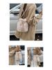 Damen 2025 Crossbody Plüsch Umhängetasche - Koreanischer Herbst/Winter Bucket-Stil
