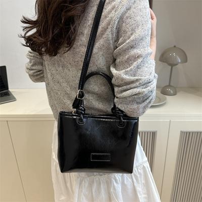 Versatile Women's Bag Texture Autumn New Trendy Fashion One Shoulder Oblique Span Bag Large Capacity Tote Bag