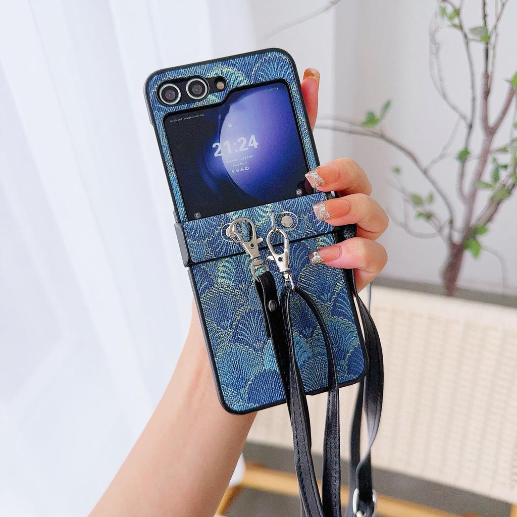 For Samsung Galaxy Z Flip7 FE 5G/Z Flip6 5G Ethnic PU Leather Coated PC Phone Cover with Crossbody Strap