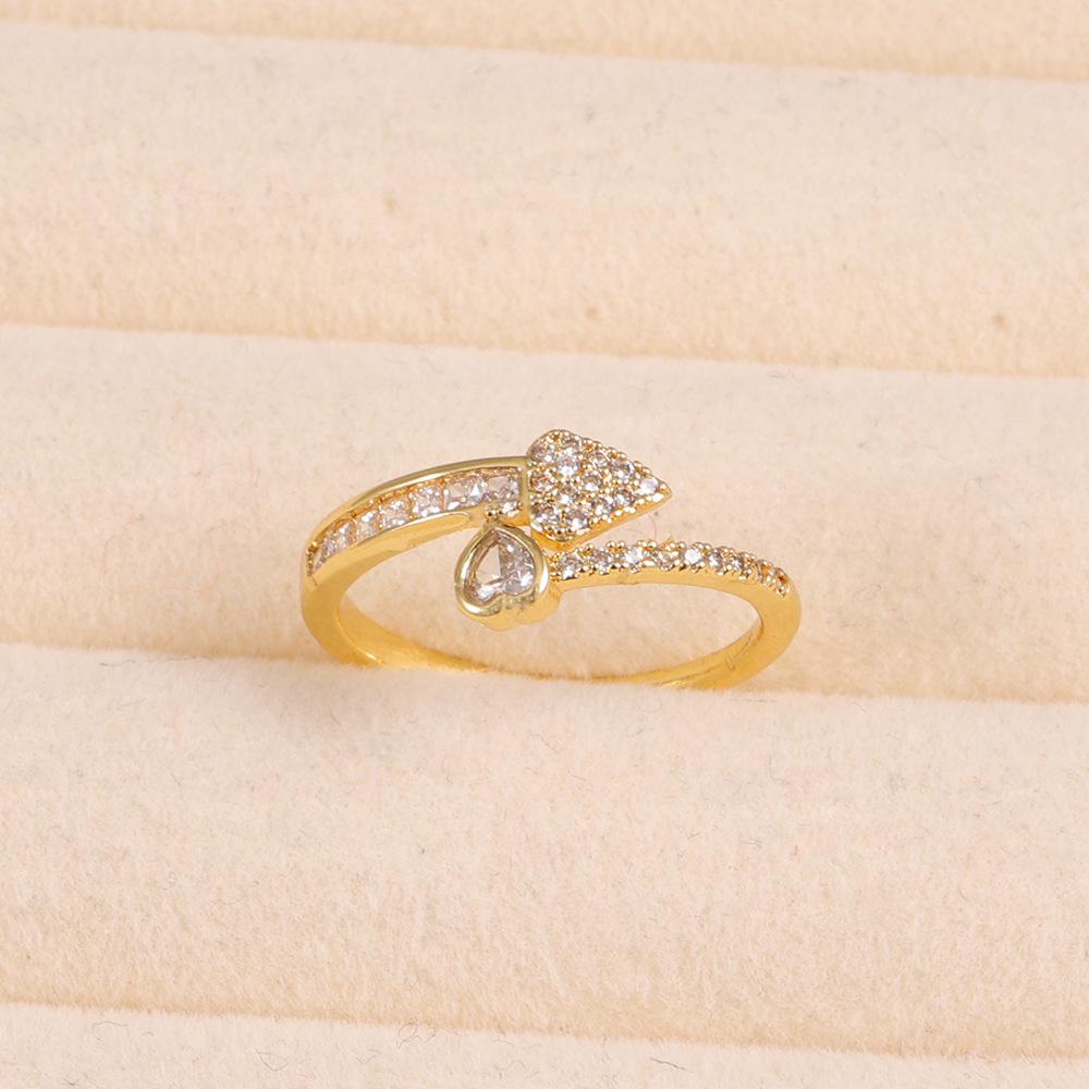 Arrow Diamond-Inlaid Two-Tone Gold & Silver Adjustable Ring: Exquisite Geometric Jewelry for Women