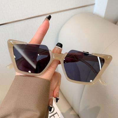 Vintage Designer Irregular Sunglasses Women Men Luxury Candy Gradient Eyeglasses Punk Pink Shades Trendy Sun Glasses