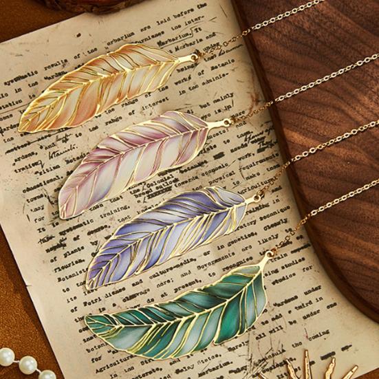 Artistic Feather Metal Bookmark with Tassel Vintage Elegant Page Marker Durable Rust-Resistant Fantasy Gift for Book Lovers Writers & Students