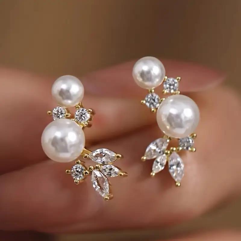Exquisite Inlay Imitation Pearl Branch Leaf Shape Stud Earrings for Women Casual Banquet Statement Ear Jewelry Gifts