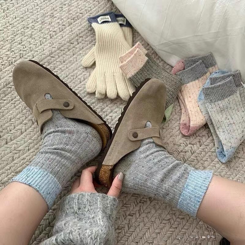 5 Pairs of Autumn and Winter Socks Women's Solid Color Strips Korean Cold Atmosphere Full of Socks Women's Thick Stacking Socks
