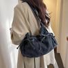 IELGY Retro All-Match One-Shoulder Messenger Washed Denim Bag Casual Bucket Bag Fresh