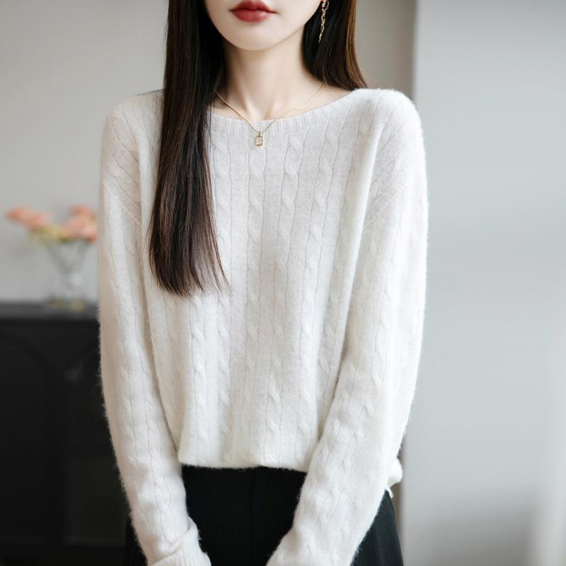 New Autumn and Winter Women's Knitted Sweater Loose Pullover Long-sleeved Base Layer Twisted Round-neck Sweater