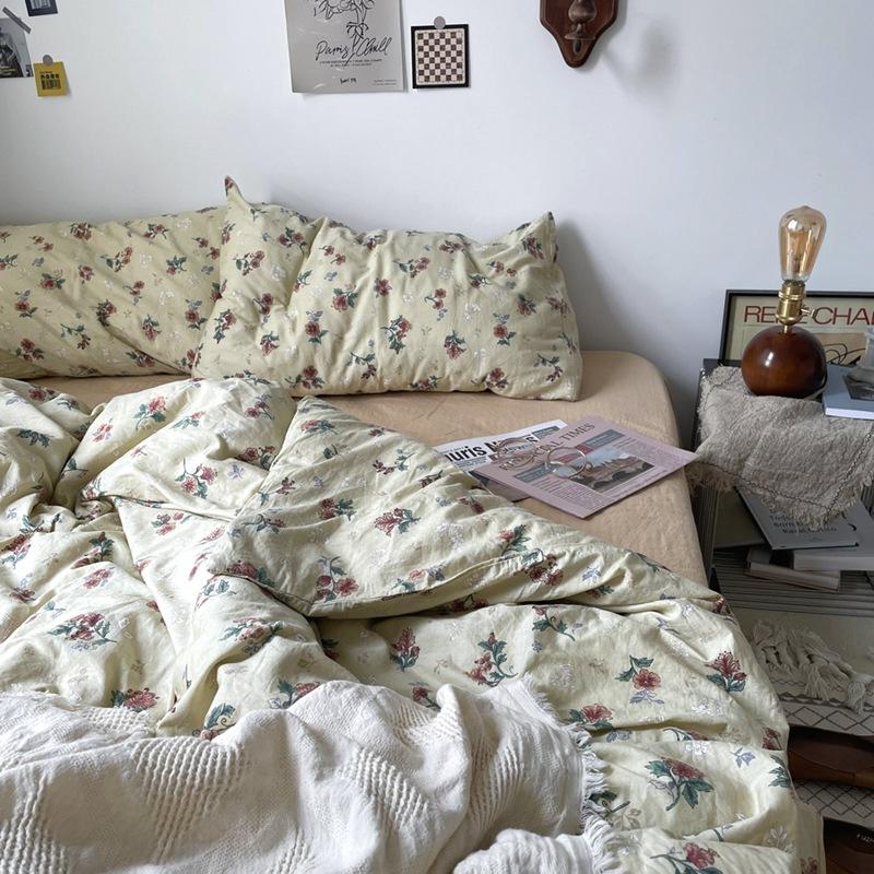 French Style Retro Printed Bedding Rural Style Duvet Cover Solid Color Dust-proof and Easy To Clean Mattress Protective Covers Envelope Pillowcase