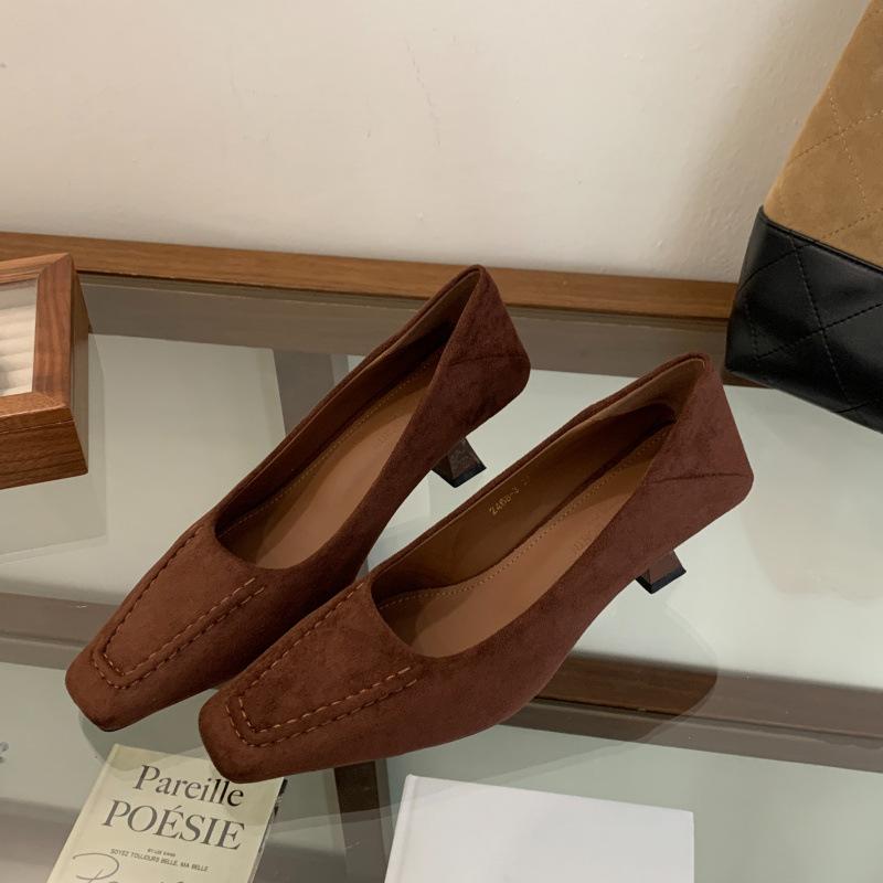 2025 new autumn fashion versatile temperament retro square head suede high heel comfortable commuting single shoes women