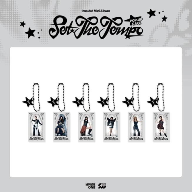Pre-order izna POP-UP Store SET THE TEMPO Random Miniature Key Ring Random 1ea