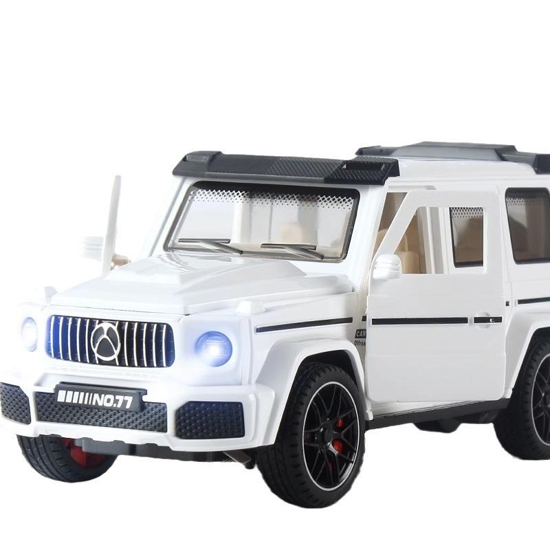 1/32 Scale Simulation BENZ G Plastic Car Toy Car Model Luminous Inertia Toy Die Casting Car Model Children Toy New Year Gift