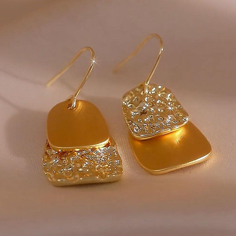 

Складные асимметричные серьги легкая роскошь хай-энд ушные крючки модный темперамент нишевые серьги