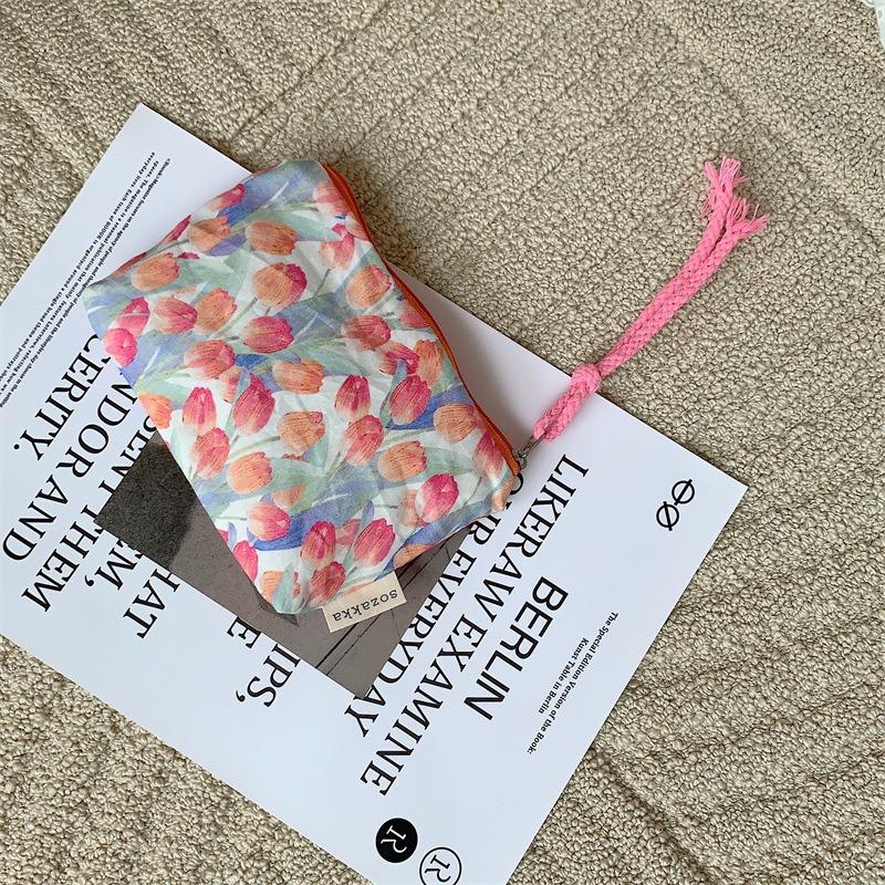Kawaii Floral Travel Portable Cosmetic Lipstick Storage Bag Women Makeup Handbags Wallet Organizer Pencil Cases Pouch Pen Bags