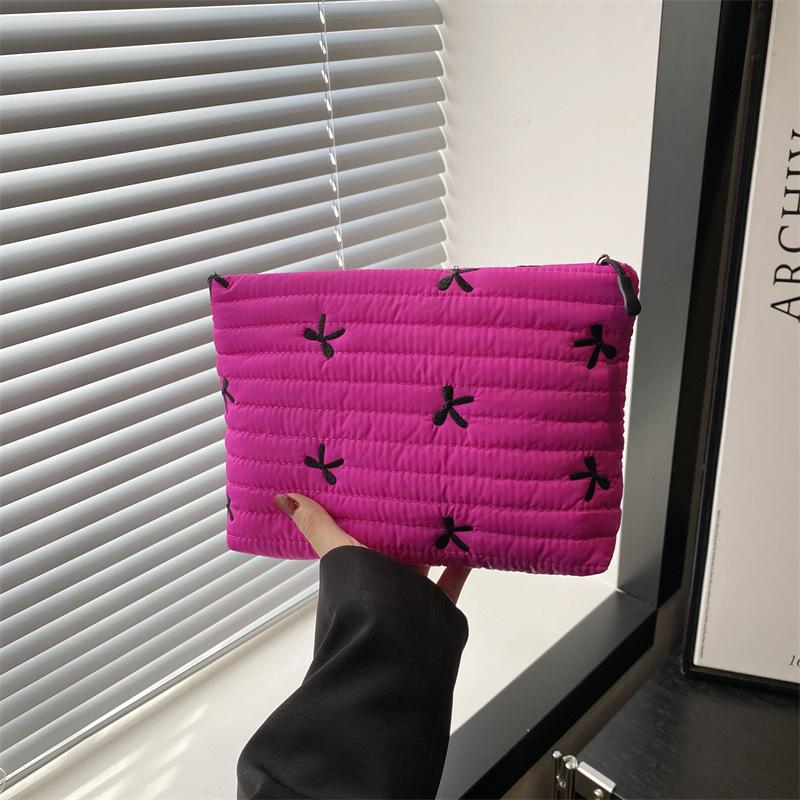Large-capacity Cosmetic Bag with Zipper, Embroidered Washing Storage Bag