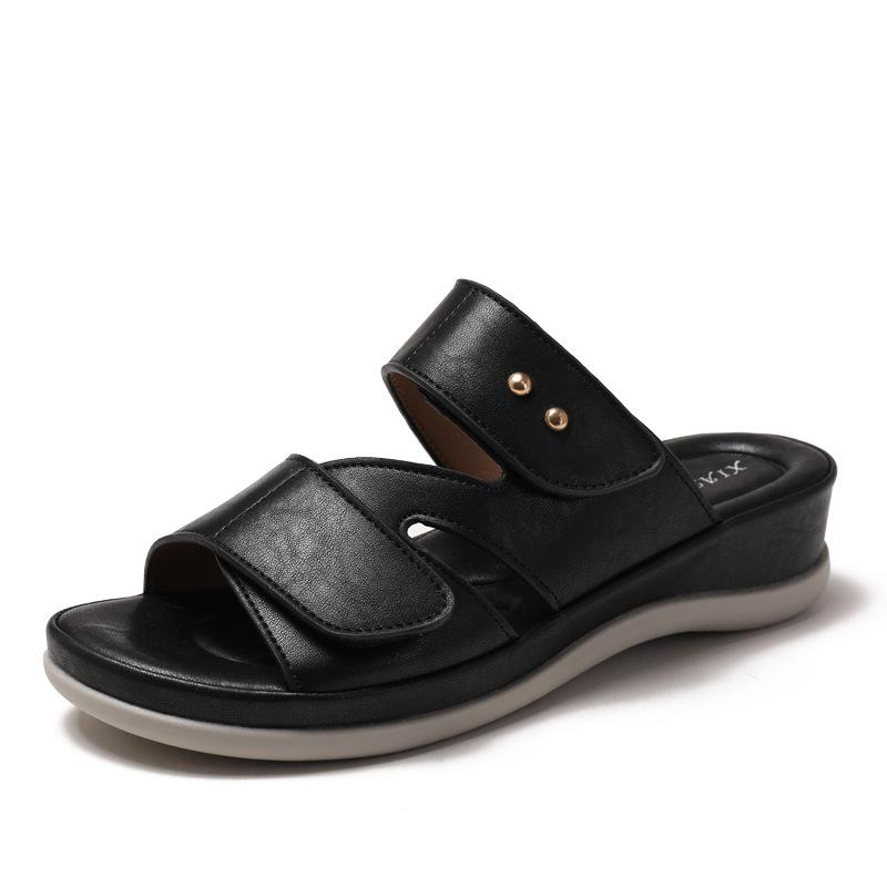 

Туфли на танкетке с нескользящей подошвой женские летние новые модные повседневные универсальные для отдыха на морском пляже прохладные шлепанцы 36 чёрный