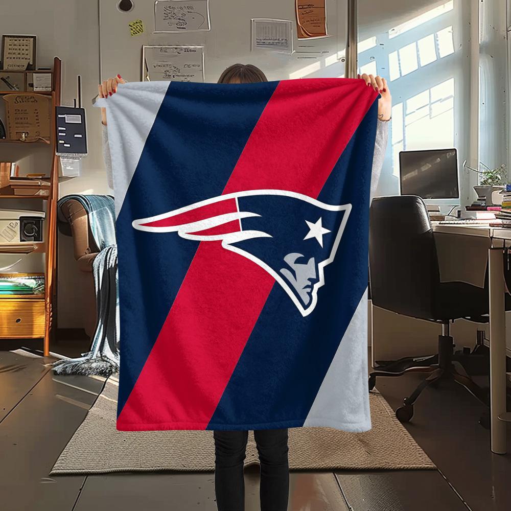 New England Patriots2 Flannel Blanket, High Quality Comfortable for All Seasons, Home Decor, Warmth and Comfort