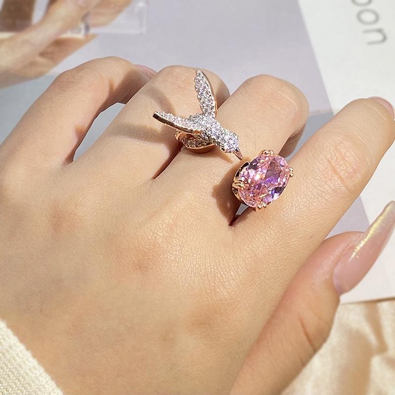 Creative Colored Gemstone Women Ring Simulating St. Mary's Aquamarine Hummingbird Ring  Stamp Wedding Party Fashion Jewellery