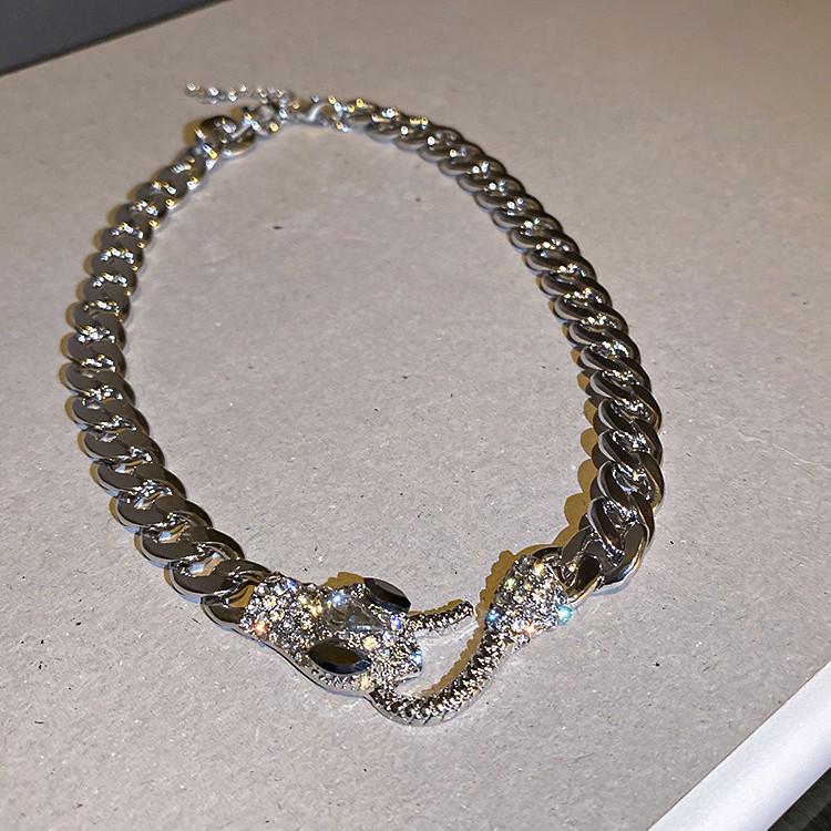 Elegant Rhinestone Snake Chain Necklace - Luxury Clavicle Accessory for Women