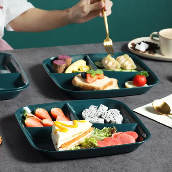 Individueller Gitter-Mehrzweck-Lebensmittelteller aus Kunststoff, praktisches, stoßfestes Lebensmitteltablett für zu Hause