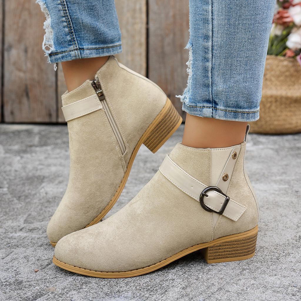 Foreign trade large size short Martin boots women's autumn and winter new pointed square heel rear zipper tassel and ankle boots
