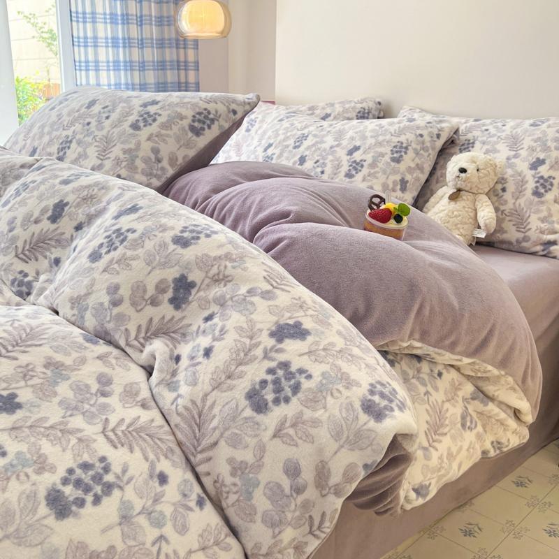 Thickened Milk Fleece Bed Four-Piece Set, Double-Sided Fleece Coral Fleece Quilt Cover, Bed Sheet Three-Piece Set