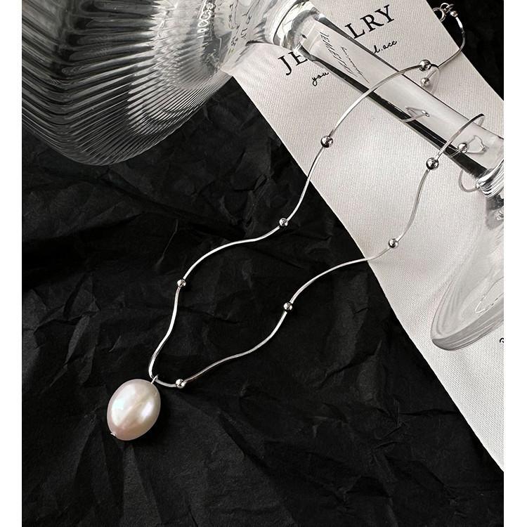 Titanium Steel Baroque Special-Shaped Freshwater Pearl Necklace Female Niche Design Fashion Minimalist Wind Bead Snake Bone Neck Chain