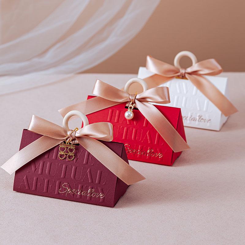 Elegant Triangle Wedding Candy Gift Box - Luxury Handbag for Engagement Party Favors