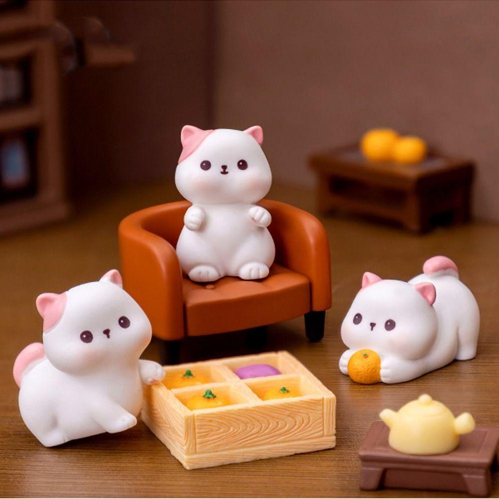 Cartoon Cat Figurines Miniatures Resin Crafts Kitten Statue Mini Cat Ornament Home Office Decor