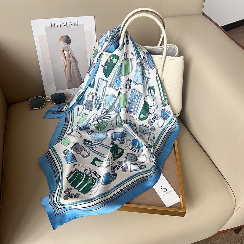 Vintage cashew flower square scarf decorative pants scarf hip-hop small scarf men and women paisley pattern silk scarf women