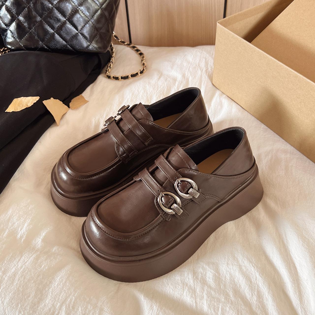 

Ретро-британский стиль, высокие туфли на платформе, женские кожаные туфли 2025 года, универсальная юбка, туфли Мэри Джейн, новинка весны и осени 35 темно-коричневого