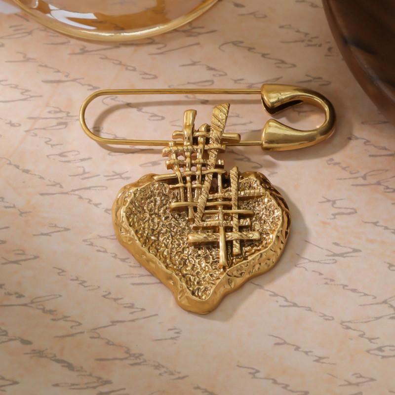 

Vintage Peach Heart Pendant Chest Jewelry Love Women s Earrings Heavy Industry Quality Fashionable Versatile Premium Sense