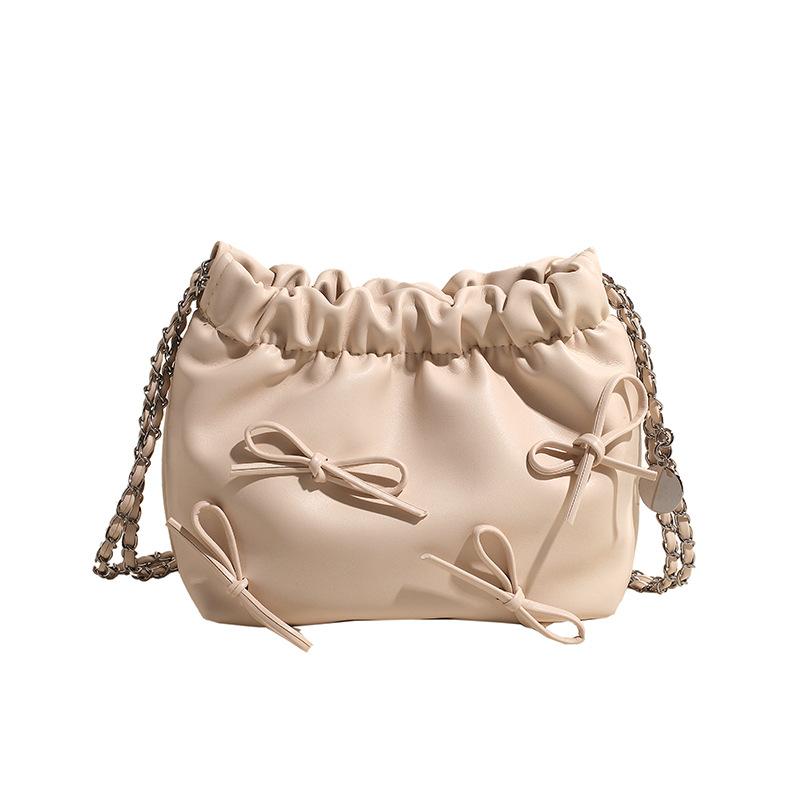 This Year, the Popular Small Bag Women's 2025 New Fashion Versatile Chain Shoulder Messenger Bag Texture Korean Bucket Bag