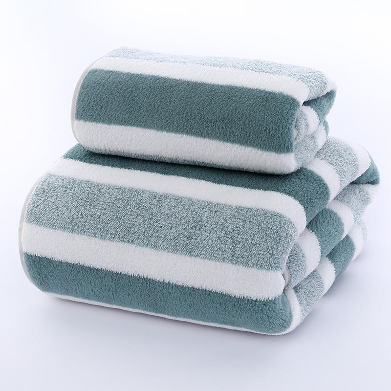 Thick Bath Towel Strong Water Absorption and Quick Drying Non Shedding Durable Ultra Soft - Very Suitable for Families Beaches