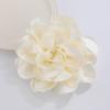Stilvolle und praktische Stoffblumenbrosche Auffälliger Anstecker mit großer Blume Zarte Stoffblumenbrosche Nadel Accessoire